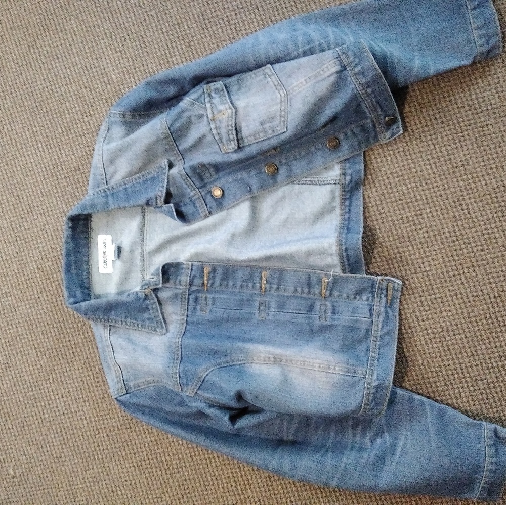 Crop jean jacket